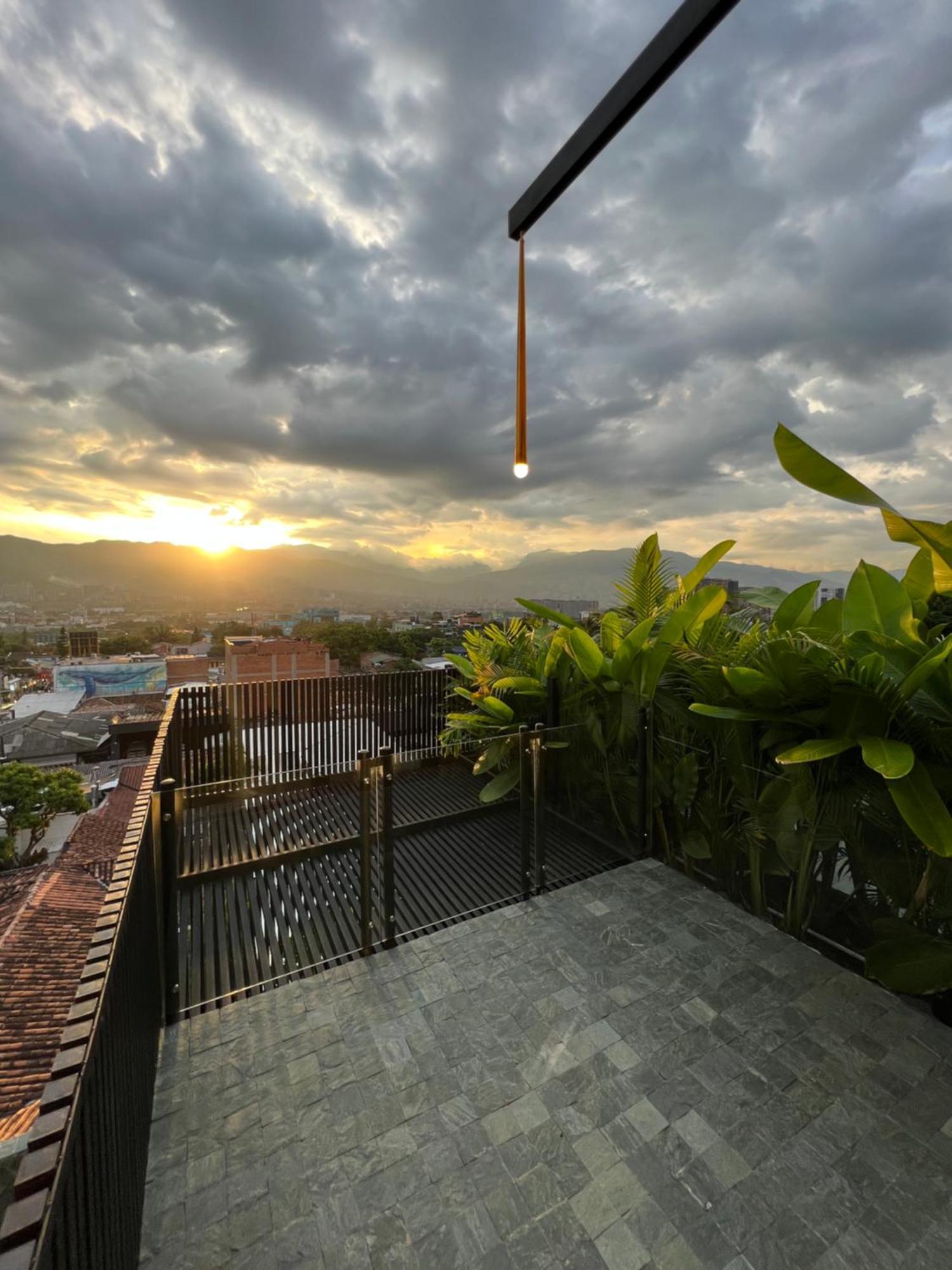 Hotel Zelva Negra Medellín Exterior foto
